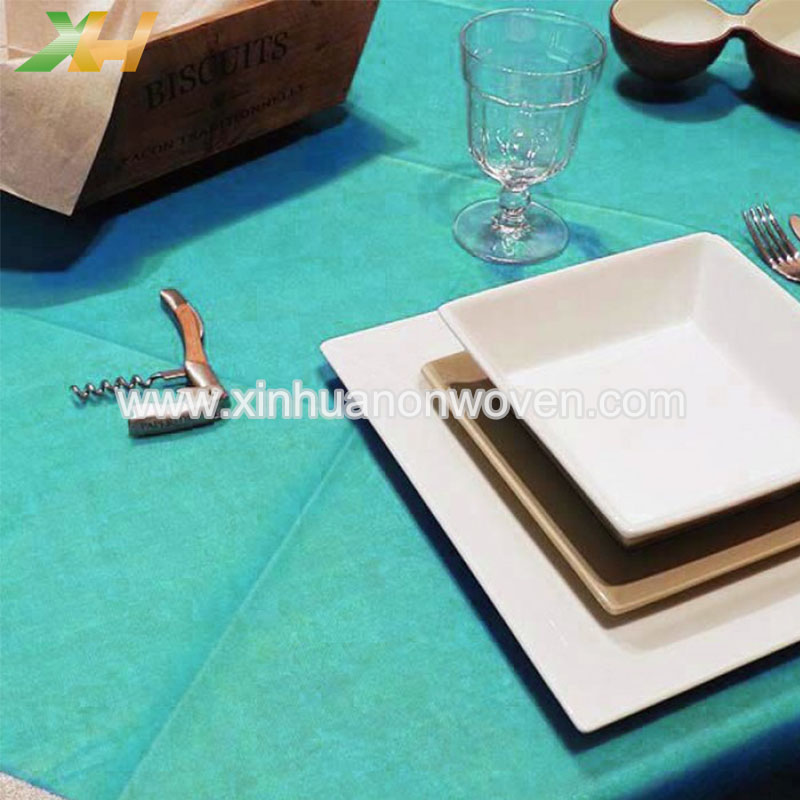Rollos de mesa de tela no tejida XINHUA TEXTILE TNT (precortados)